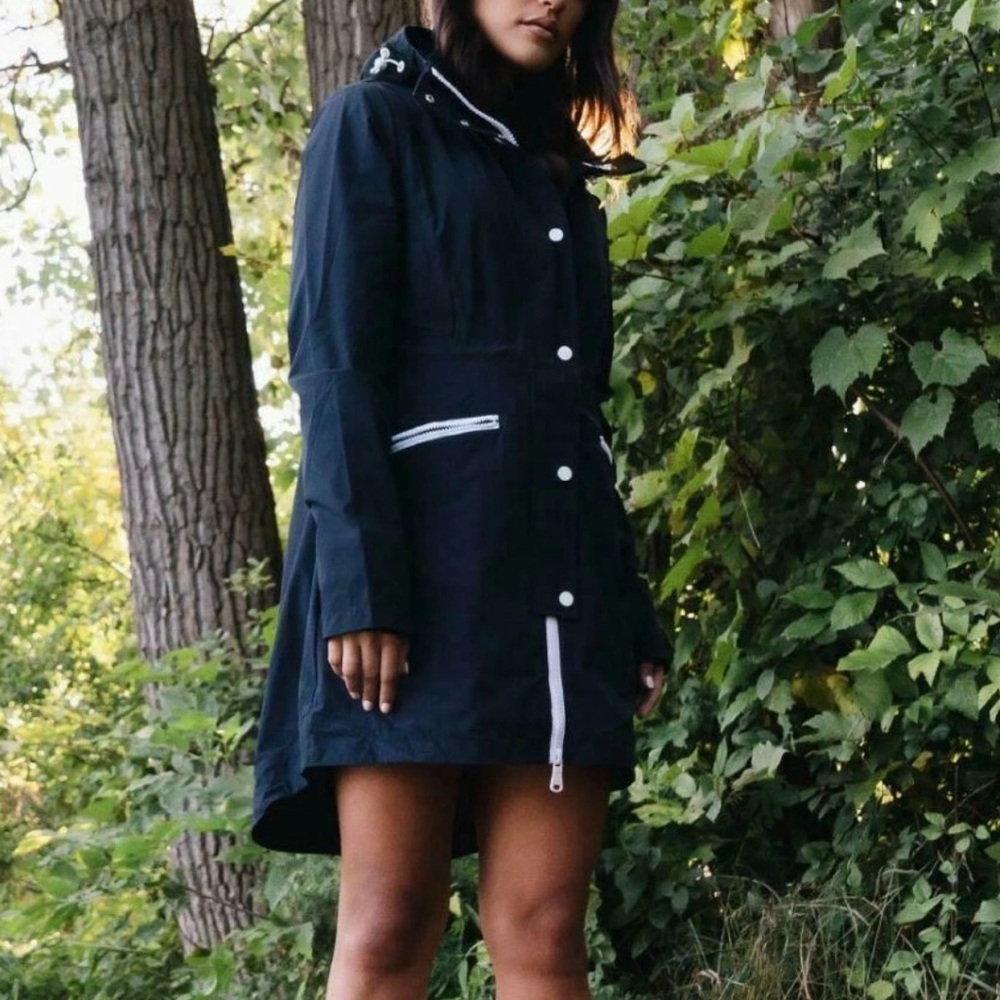 NEW Pajar Tyra Navy Packable Rain Repellant Coat Jacket